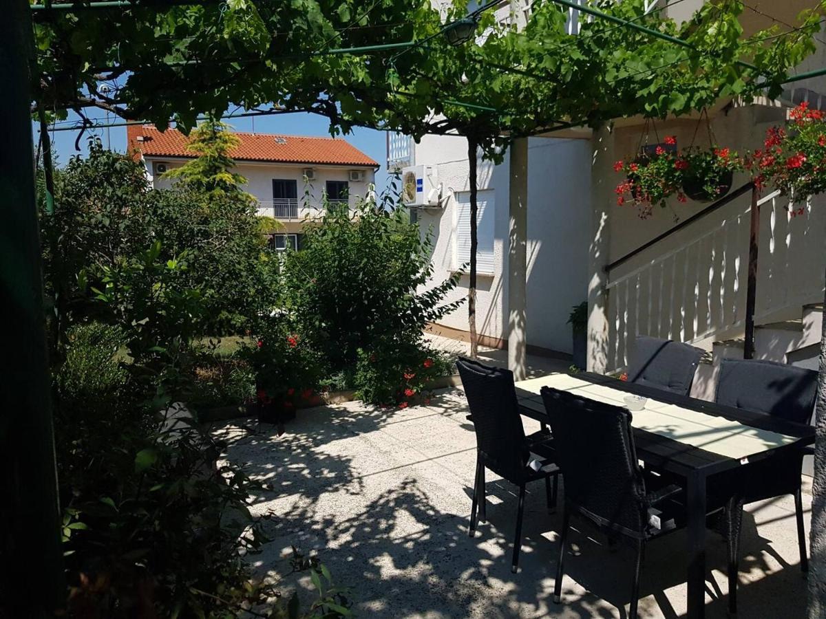Apartment Tara Póla Kültér fotó