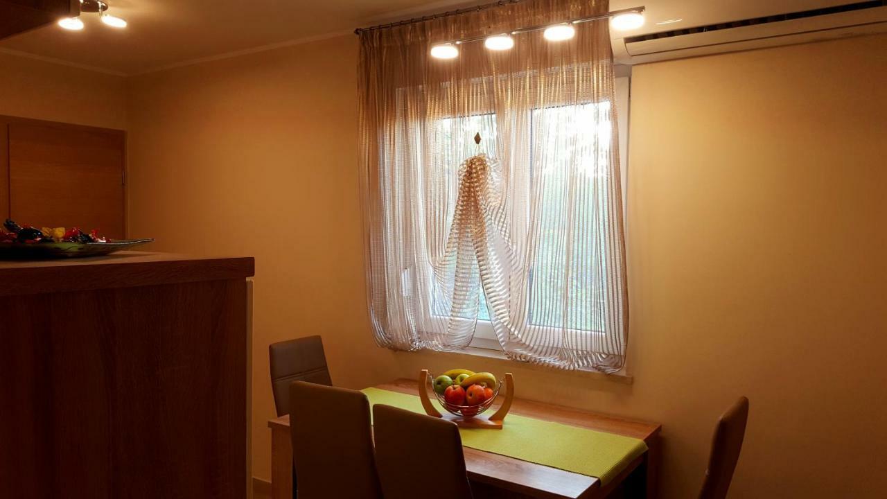 Apartment Tara Póla Kültér fotó